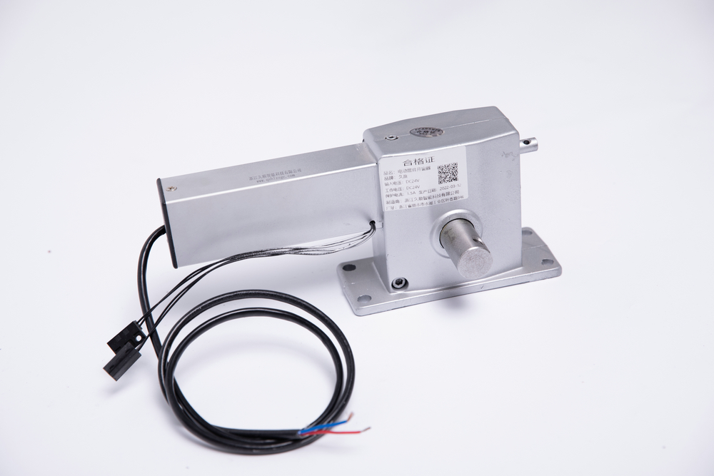 电动曲臂开窗器